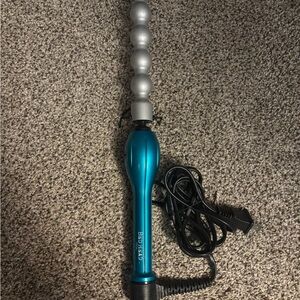 Bed Head Blue and Silver Curling Wand